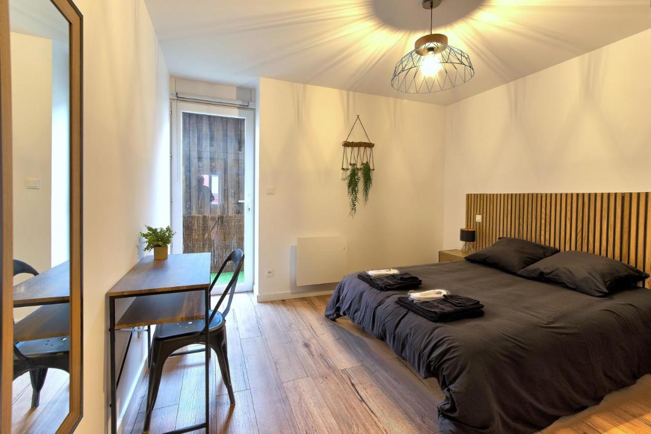 Apartamento Le Contemporain Saint-Laurent-sur-Saone Exterior foto