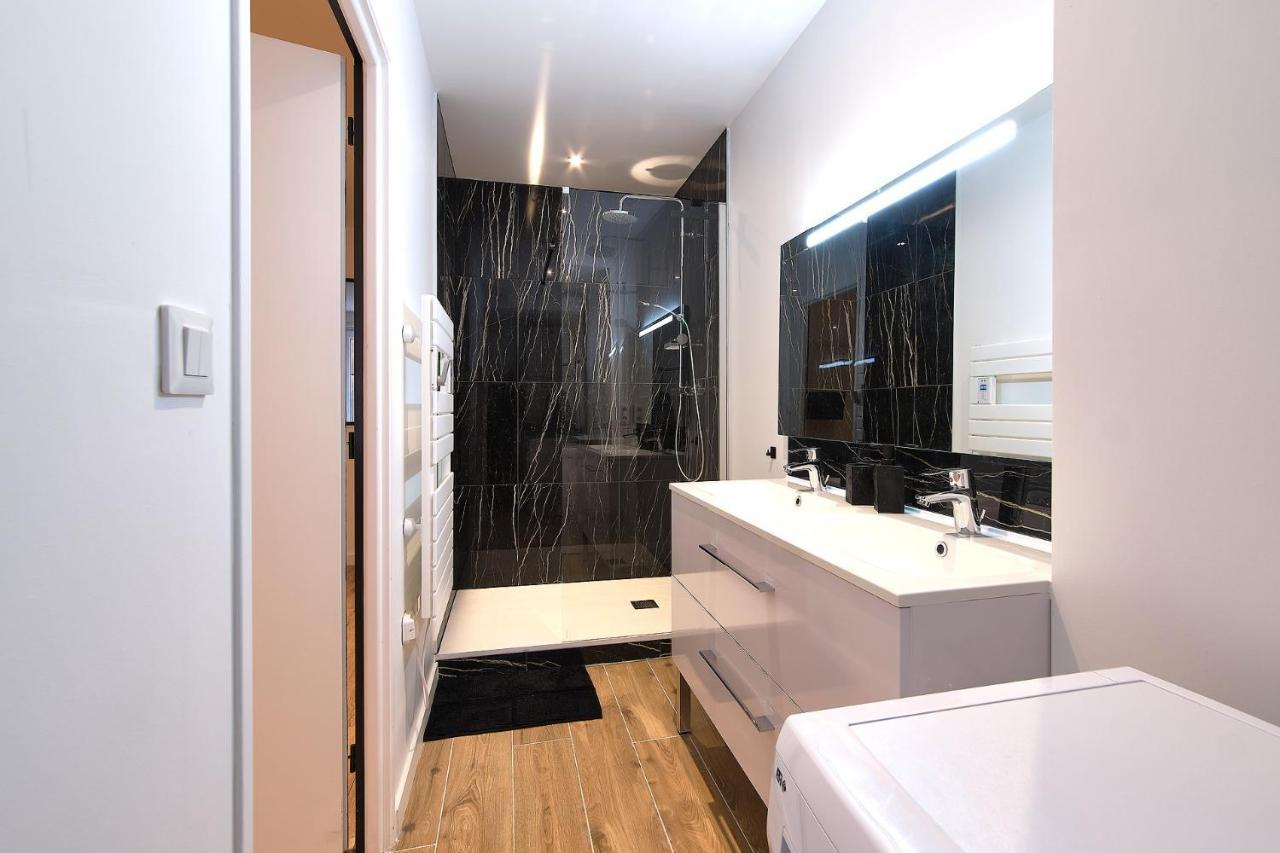 Apartamento Le Contemporain Saint-Laurent-sur-Saone Exterior foto