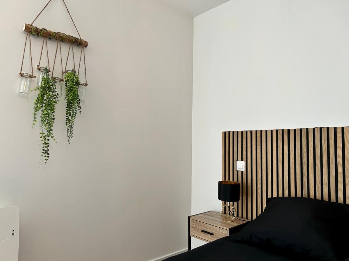 Apartamento Le Contemporain Saint-Laurent-sur-Saone Exterior foto